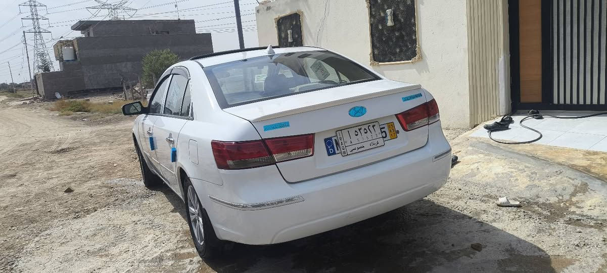 للبيع سوناتا موديل 2011رقم كربلاء خليجيه فول مواصفات مكينه 2000اكفوله من صبغ وتبديل ومعجون بيها بارد جاملغ وبلباب الخلفي تبريد وتخم تاير وحداديه ومكينه وكير مكفولات مكانها حله بزل حجي علي مقابل العلويه شريفه بنت الحسن السعر122اتصل***********
