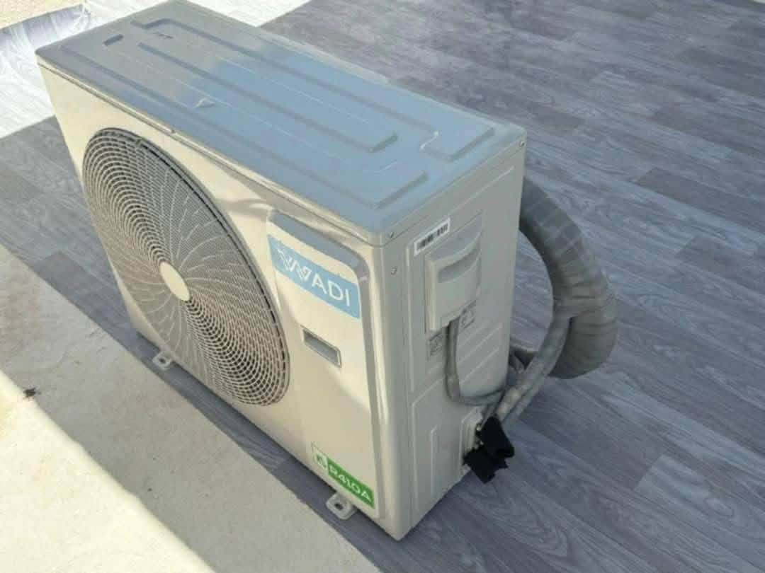 ورشة الماس لتنصيب وصيانة السبالت ❄️
إذا سبلتك ما تبرد، بيها صوت، أو تحتاج تنظيف وصيانة، إحنا بالخدمة.
✅ تنصيب جميع أنواع السبالت
✅ صيانة وتصليح الأعطال
✅ تنظيف وغسل الوحدات الداخلية والخارجية
✅ تعبئة غاز وفحص كامل
✅ سرعة بالمواعيد وأسعار مناسبة
📞 للحجز والاستفسار:
***********
📍خدمة ميدانية داخل المدينة
اتصل هسه وخلي سبلتك تشتغل بأفضل أداء.
#ورشة_الماس #صيانة_السبالت #تنصيب_سبالت #غسل_سبالت #تعبئة_غاز #تبريد #العراق
