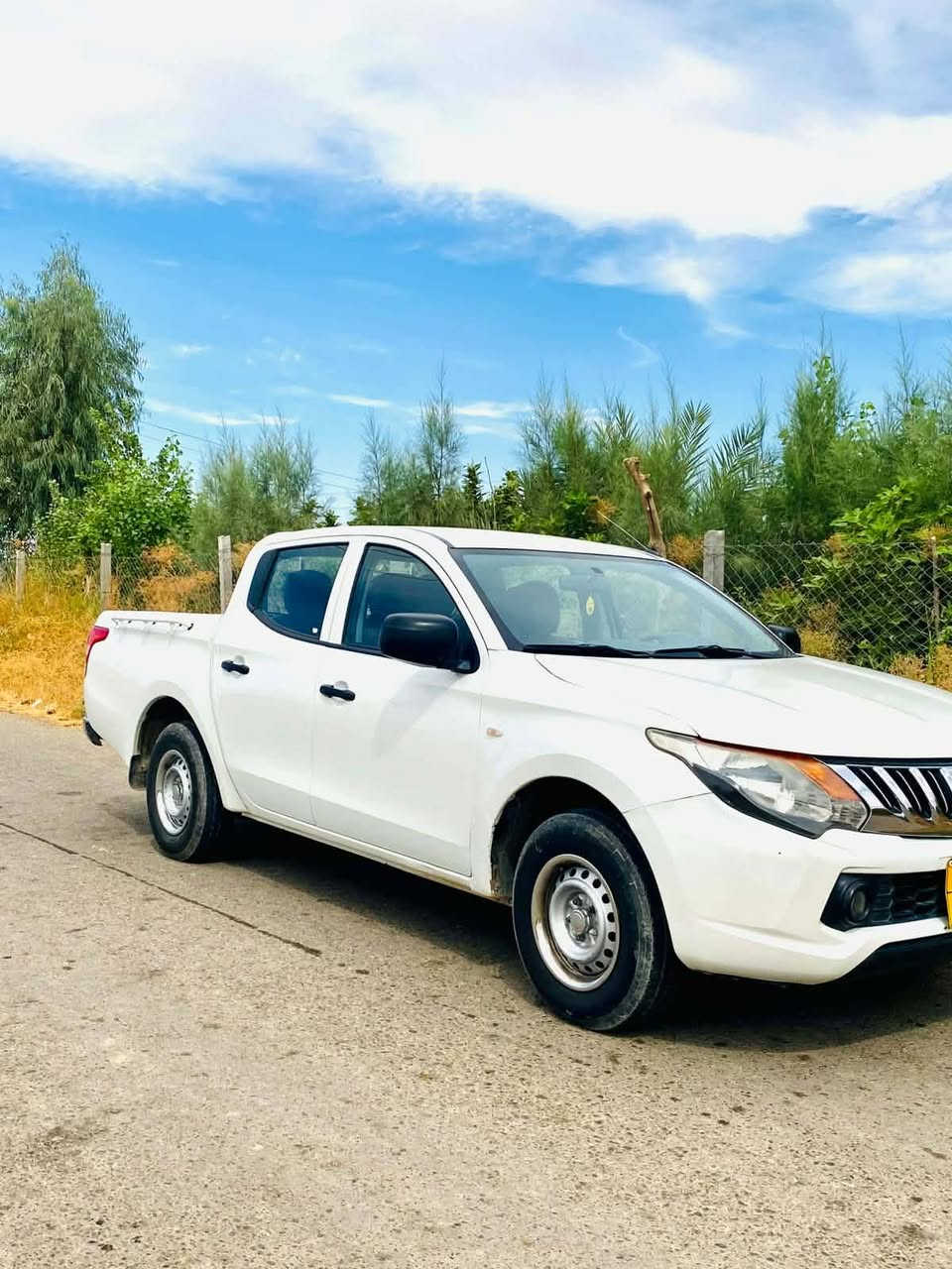 ميستبوشي دبل قماره موديل 2018رقم سليمانيه
ضرر السياره تبديل بونيد بدون دواخل 
محرك كير تبريد تحويل  كلها شرط 
السياره جاهزه بدون نقص سياره جديده مال جناي
سعر السياره 145وبيها مجال
مكان السياره ناحيه الزاب 
للاتصال ***********
