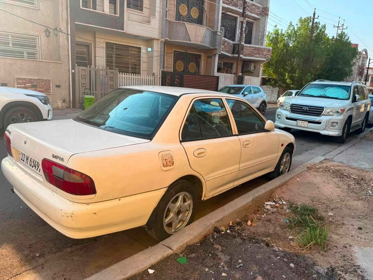السلام عليكم من رخصت الادمن المحترم للبيع بروتون ويرا 2004
السياره كير مكينه تبريد ثلج مكفولات
السياره بدون اي ضربه ولا صبغ 
تخم تاير باتري جديد 
سنتر لوك غرفتها جديده لوك
كهربائيات كلها شغاله كيجات شغاله مسجل بلوتوث واواكس
السياره رقم الجديد الدولي هزه جديده السنويه 2030باسمي شخصيا السياره استخدام مال بيت 
مكان السياره بغداد المنصور 
رقم الهاتف ***********
*********** ابو علي
السعر 53 وبيها مجال بسيط$

