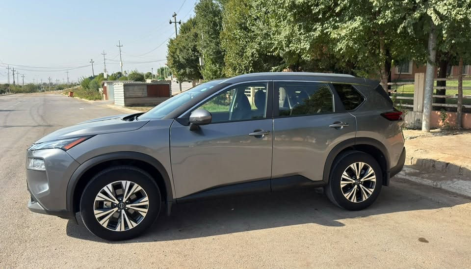 نیسان رۆگ ٢٠٢٣ SV PLUS AWD
$169 مەجال
٣ پستن
٢٤ هەزار کیلۆمەتر ڕۆیشتوە
هیچ پەرەشوت (ئێرباگێکی) نەتەقیوە ٢ پارچە بۆیاغە بێ ناوگرتن
دەبڵ ئەکسل
پانۆڕاما
ڕادار ، ئاوێنە ڕادار، خەتی جادە
کوشن جڵد بەرگە کوشنی تێگیراوە، گاعی قاڵبی بۆ دانراوە
دوو دەرگای دواوەی پەردەیە
فول مواسەفاتە زۆر خاوێنە

***********
***********
