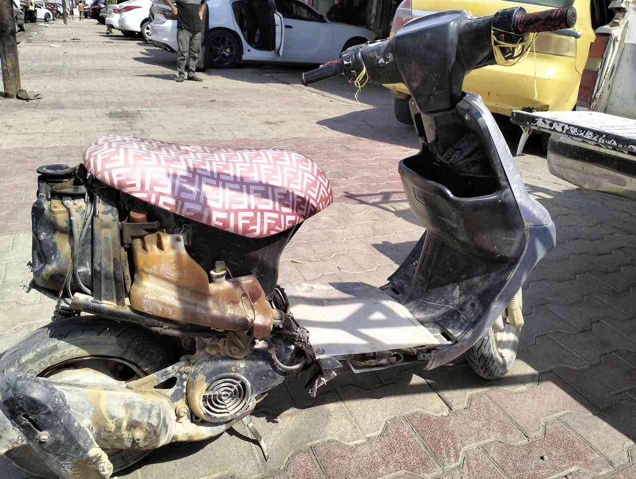 موطور ذبانه مدري بزونه للبيع شغاله شرط هندر واحد كهربائيات شغاله السعر 150 وبيها مجال لناس الطيبة اتصل وتدلل الرقم ***********
