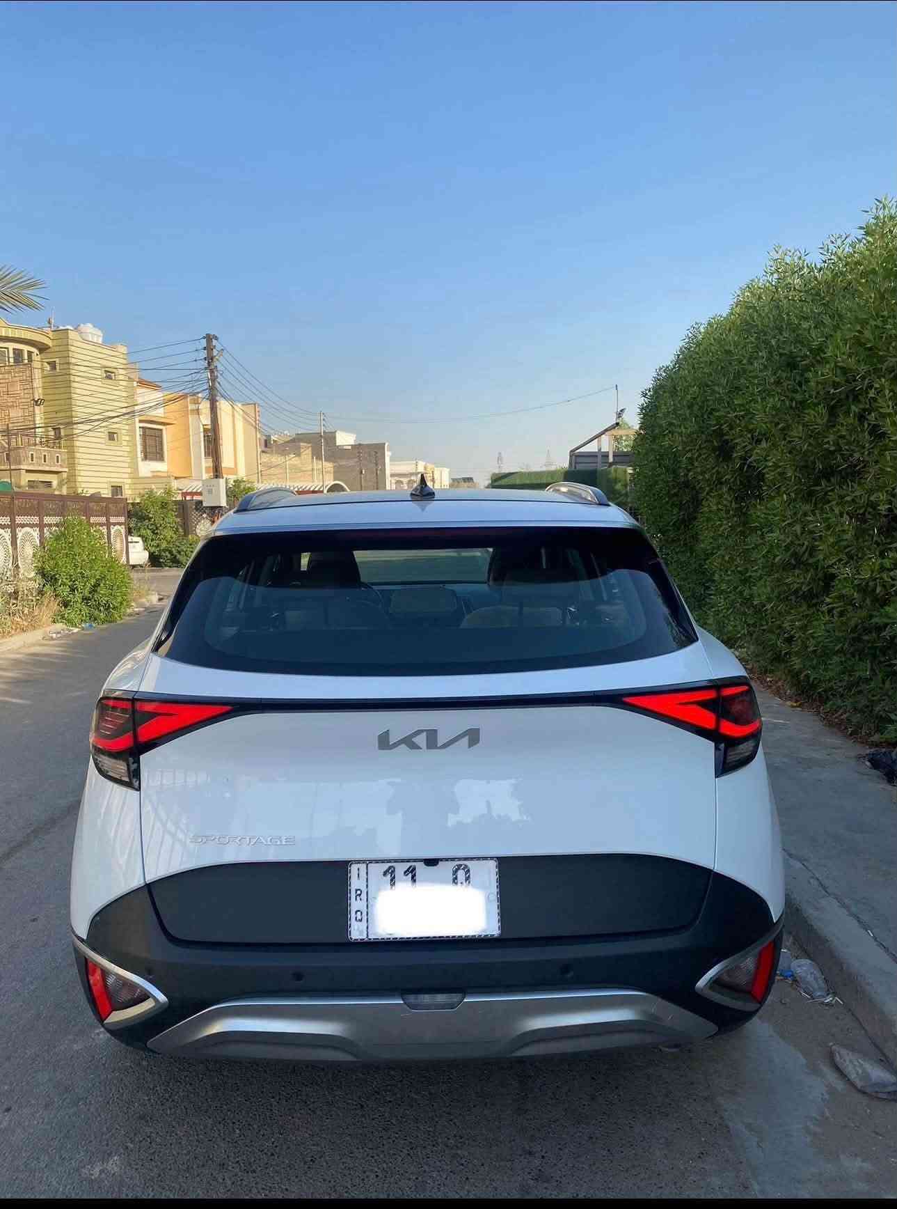 سلام عليكم كيا سبورتج موديل ٢٣ خليجي كفاله عامه ماشيه ٤٢ الف
بصمه
شاشه كبيره متصل
مري شفط اشاره بل مرايه
هندبريك دكمه كهربائي
حساسات امامي خلفي +جانبي
سبير منازل كتلوك الشركة
اتو هولد
شحن لاسلكي
لدات امامي بل شباك
مكاني بغداد الدورة 
*********** 
سعر 195 ورقة وبيه مجال بسيط
