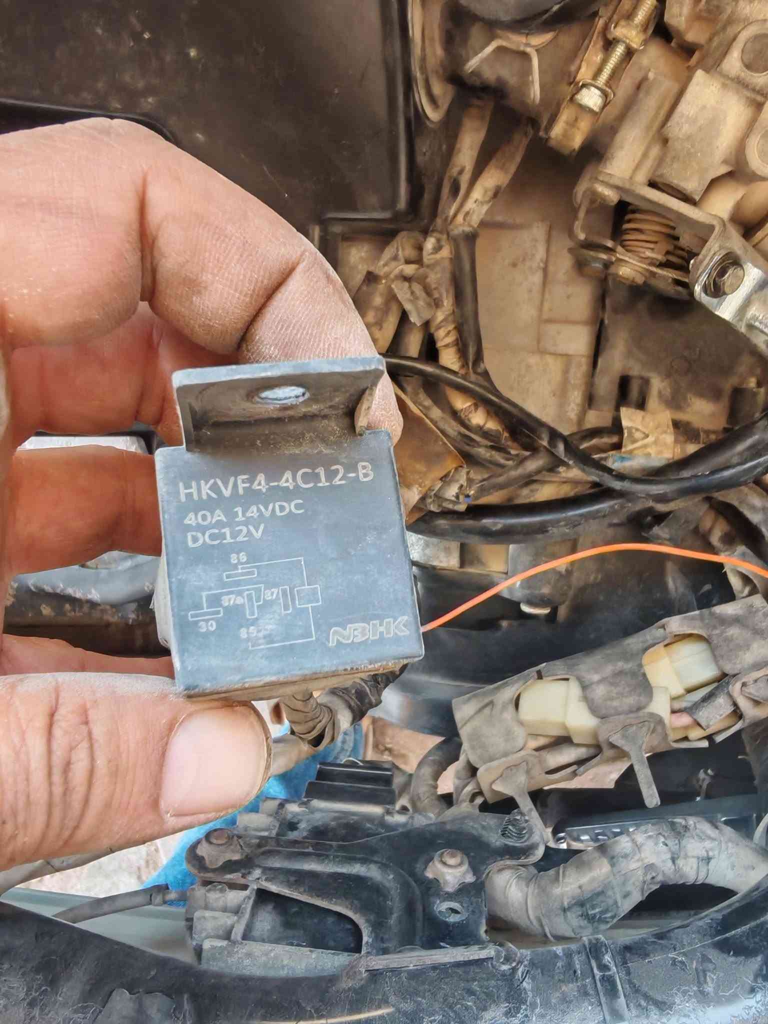 للبيع غراض ماكس وبوليسي اي شي تحتاج خابرني ***********
