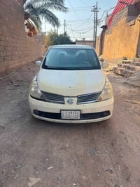 نيسان تيدا • ٢٠٠٨ • ١٦٠٠