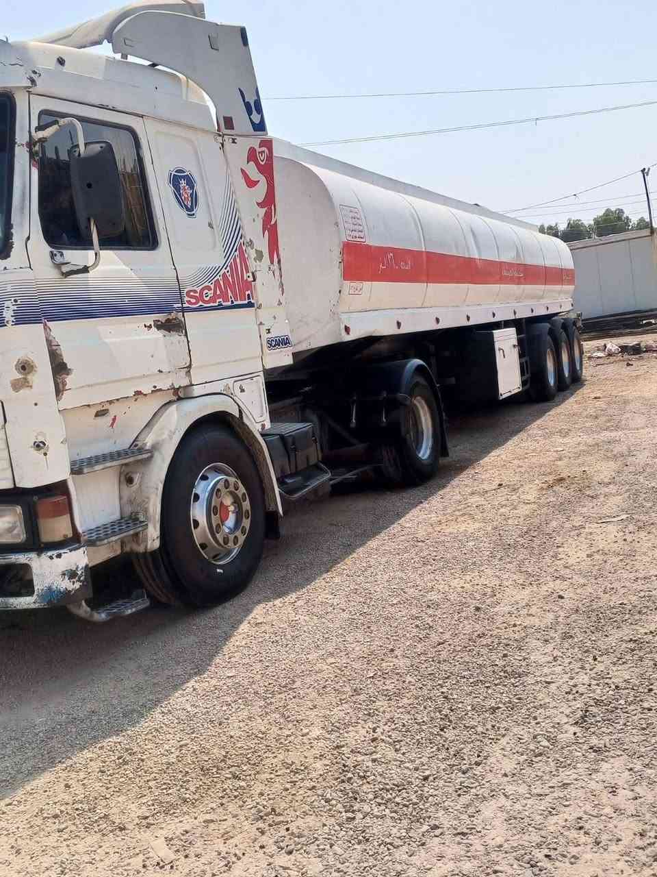 سكانيه موديل 1991جاهزة للشغل تخم تاير جي بي اس وتصريح امني محرك 8 سلندر كير عشر نمر محرك جديد كير جديد. استفسار علا ***********

