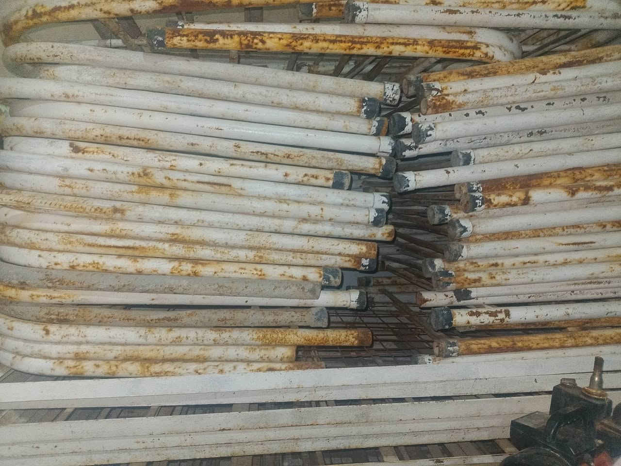 سلام عليكم اخوان عندي قرويلات للبيع سعر الواحد اب20 بي مجال هذا رقمي للتواصل معنا ***********
