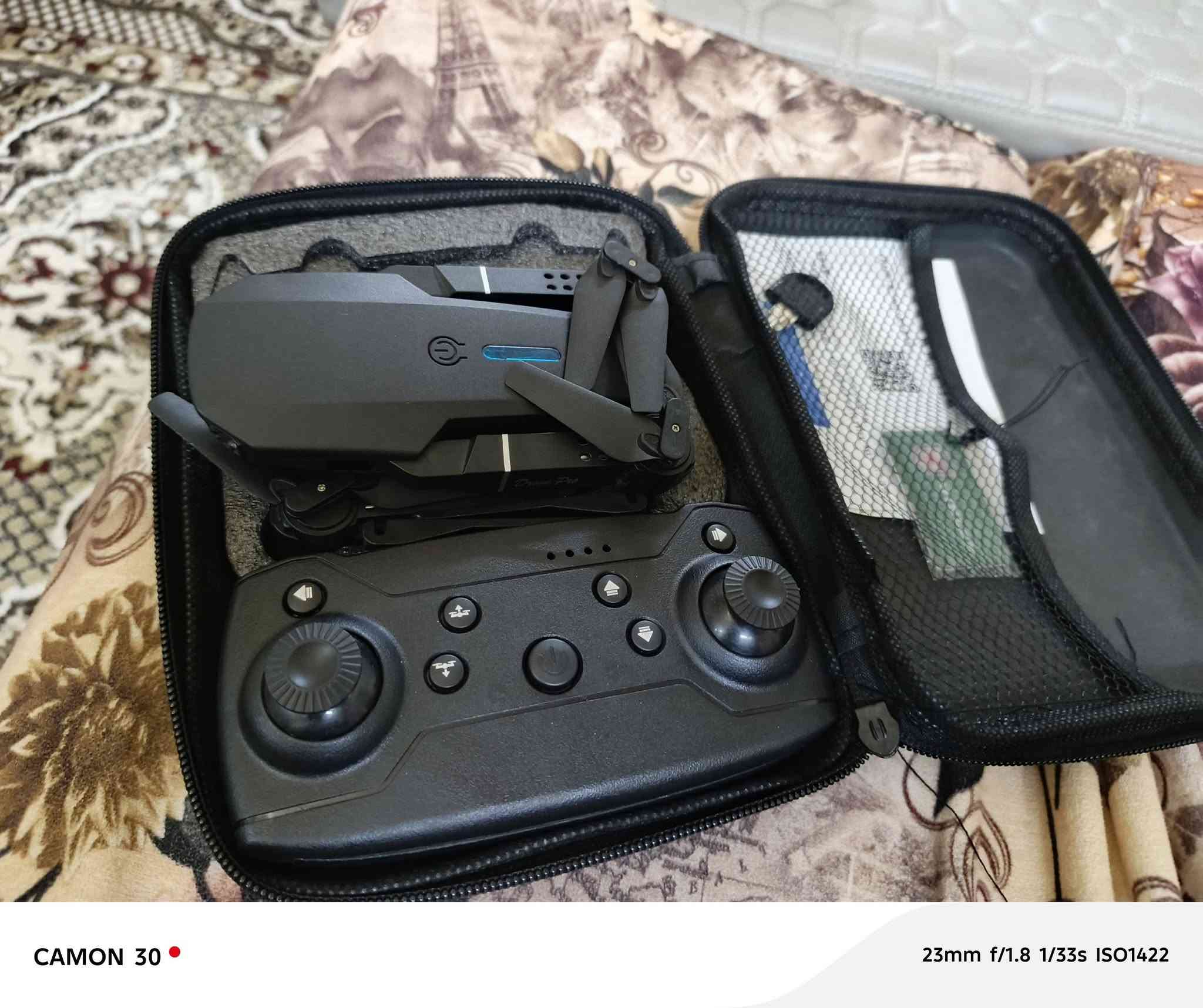 سلام عليكم درون أبو كاميرا للبيع بشرط ما بي أي عيب سعره 30الف بي مجال عنوان كركوك مقابل مستشفى آزادي رقم الهاتف ***********

نص مكتوب في الصور:
- CAMON 30 23mm f/1.8 1/50s ISO938
- CAMON 30 23mm f/1.8 1/33s ISO736
- CAMON 30
- 23mm f/1.8 1/33s ISO1422