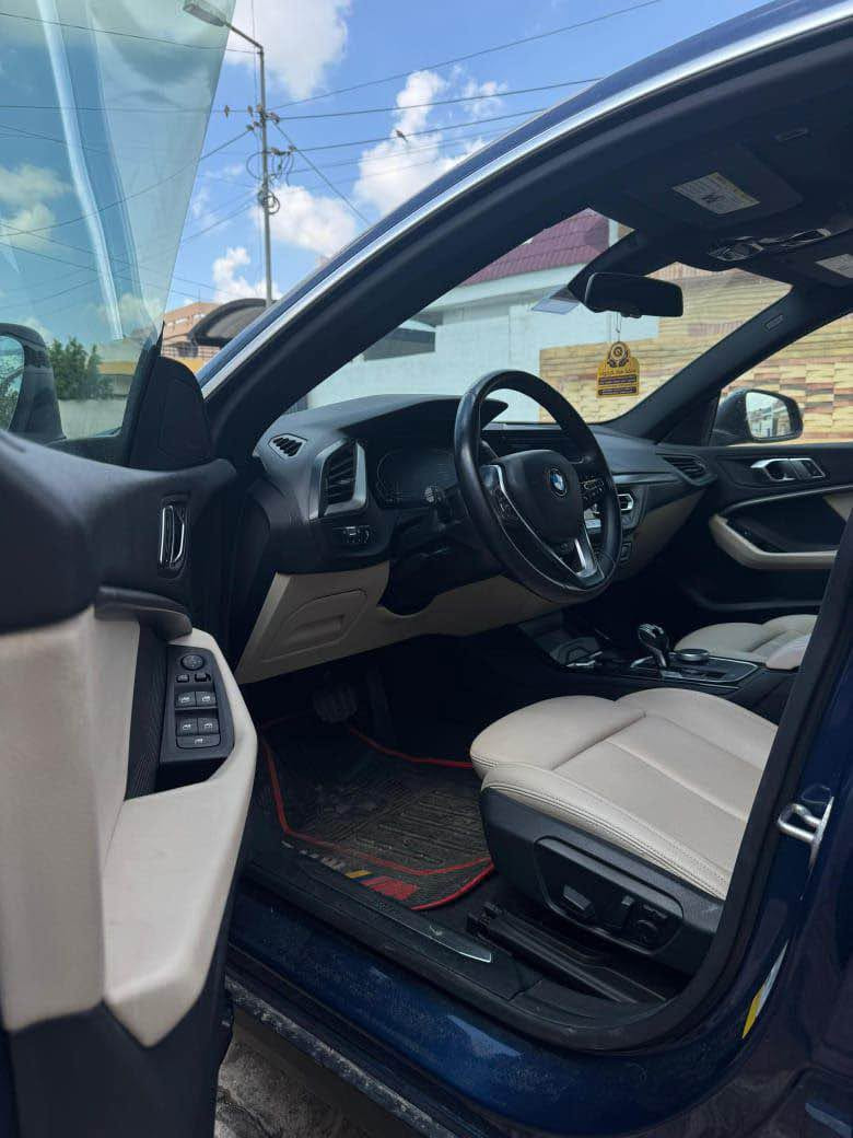 Bmw 2022 بێ سبوغ
حەجم 228i
فوول فوول مواسفات پانۆڕاما ناو سپی هەر چوار لا ڕادار
46هەزار ڕۆیشتیە
هێچ لیدران و شتی. نیە
ناو سپی 
چوار مۆدی لێخوڕین
ڕەنگ نیلی تۆخ
چوار تایەی نوێ 
سەیارەکە زۆر زۆر نوێیە
*********** أربيل, العراق

