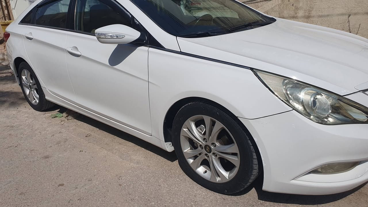 سوناته مديل ١٢ كفاله عامه شرط السونار ماشيه ١٣ الف سياره جديده معنه الكلمه وارد خليجي فول عده الفتحه عنواني نجف سعر خاص *********** بي وات ساب
