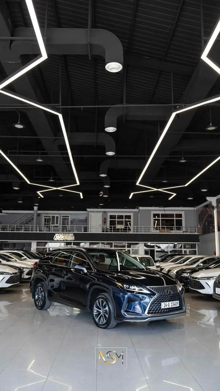 2022 LEXUS RX 350 💙🔥
لكزس RX 350
الفئة : RX 350 ⭐️
موديل : 2022 🤍
المحرك : V6 سعة 3.5 لتر 💨
القير : أوتوماتيك 8 سرعات 🚀
اللون : نيلي 💙
الداخل : جوزي 🤎

الحالة:كلين تايتل بدون اي صبغ شرط الفحص🔥
المواصفات فول أوبشن 💣

1/1

 ● بصمة أبواب (Smart Entry)
 ● تشغيل بصمة + تشغيل عن بُعد
 ● فتحة سقف سلايت
 ● مقاعد جلد جوزي فاخرة
 ● مقاعد كهربائية مع حفظ وضعيات السائق
 ● تبريد وتدفئة للمقاعد الأمامية
 ● تدفئة المقود
 ● شاشة وسطية كبيرة
 ● شاشة معلومات متعددة
 ● كاميرا خلفية
 ● حساسات أمامية وخلفية
 ● مثبت سرعة راداري (Radar Cruise Control)
 ● نظام الحفاظ على المسار
 ● تحذير مغادرة المسار
 ● مراقبة النقطة العمياء (Blind Spot)
 ● تنبيه حركة المرور الخلفية (RCTA)
 ● باب خلفي كهربائي
 ● شاحن لاسلكي
 ● منافذ USB أمامية وخلفية
 ● نظام صوت فاخر
 ● إضاءة LED أمامية وخلفية
 ● تشغيل أوتوماتيكي للهاي بيم
 ● مرايا كهربائية مع طي تلقائي
 ● هاند بريك إلكتروني + Auto Hold
 ● أوضاع قيادة ECO / NORMAL / SPORT
 ● نظام الدخول الذكي والترحيب عند الاقتراب
 ● تكييف أوتوماتيك ثنائي المناطق
 ● ستيرن متعدد الوظائف مع شيفترات

السيارة جاهزة، هزة فحص كاملة، استخدام نظيف، التحويل ثاني يوم .✅🔥

العنوان: اربيل شركة احمد صلاح الدين محسن

للتواصل.

واتساب***********

خط:***********

