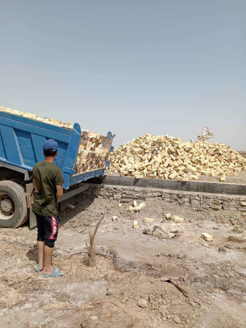 طابوك للبيع طابوكة حلوة ونظيفة لون و قالب و قوة
معامل الطابو 
***********

