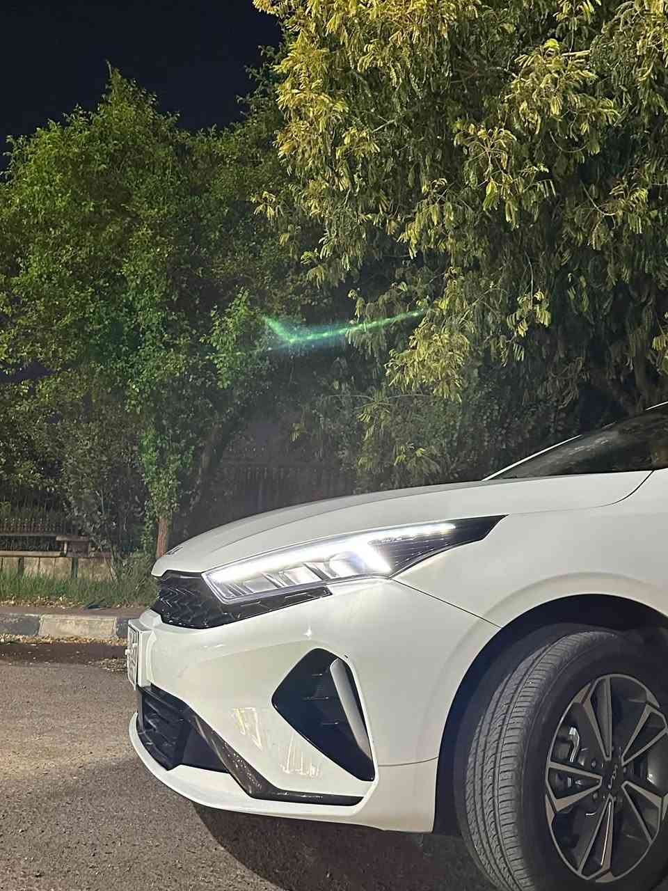 السلام عليكم كيا k3 للبيع 2022مكفوله كفاله عامه ماشيه 33.000km. فتحه وبصمه وجلد السياره جديده رقم اربيل باسمي مكانها بغداد للاستفسار ***********

