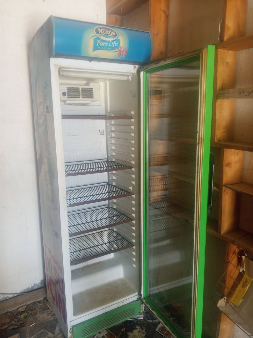براد نظيف وشغال مامصلح سعر ٢٥٠ ميازه عدد ٢نظيفات سعر ١٠٠  +سلت اجباس سعر ٣٠  ***********
