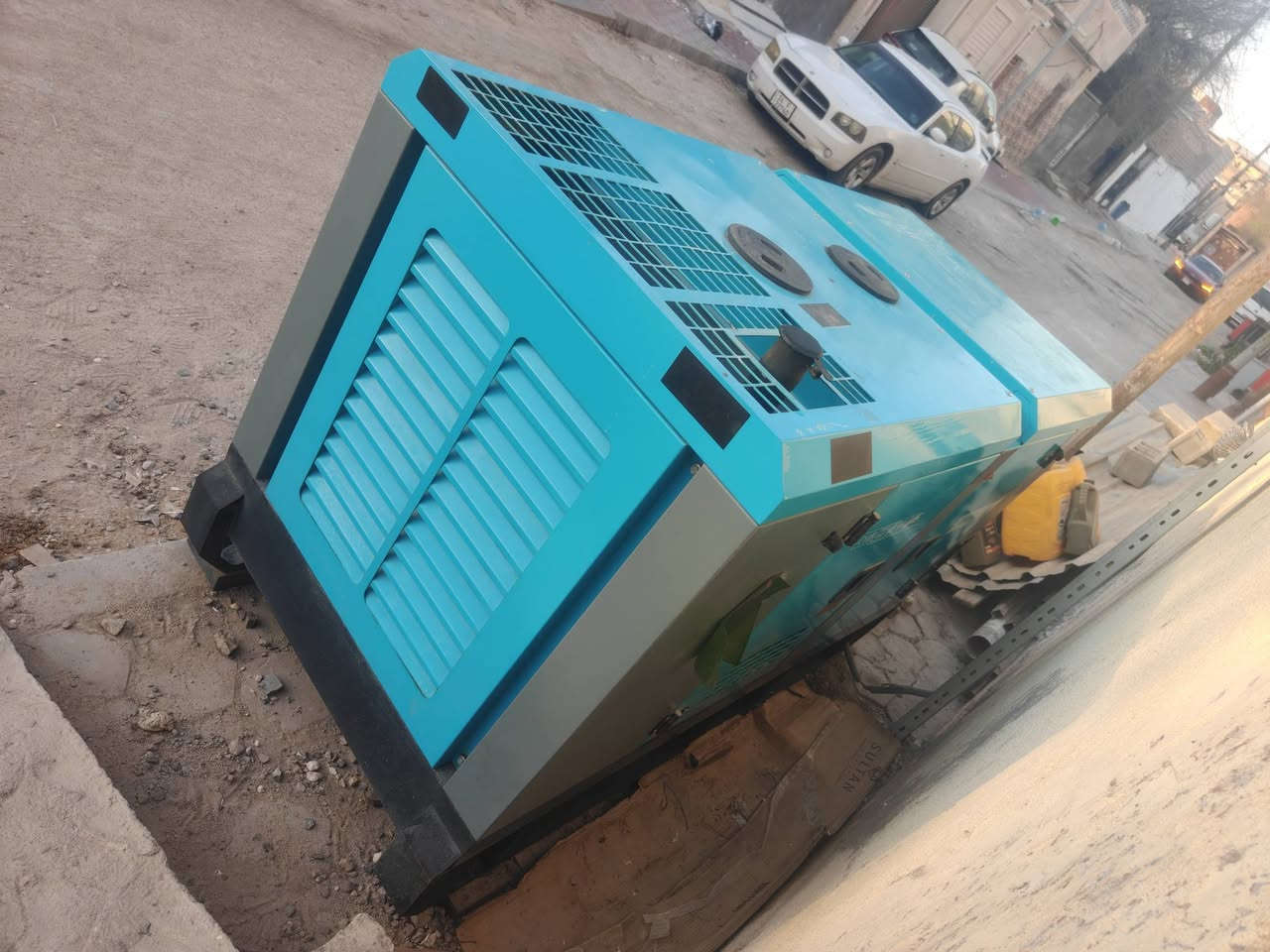مولدة ازوزا كاتم 35 كي في استعمال قليل جدا مكاني البصرة الطويسة للتواصل ***********
