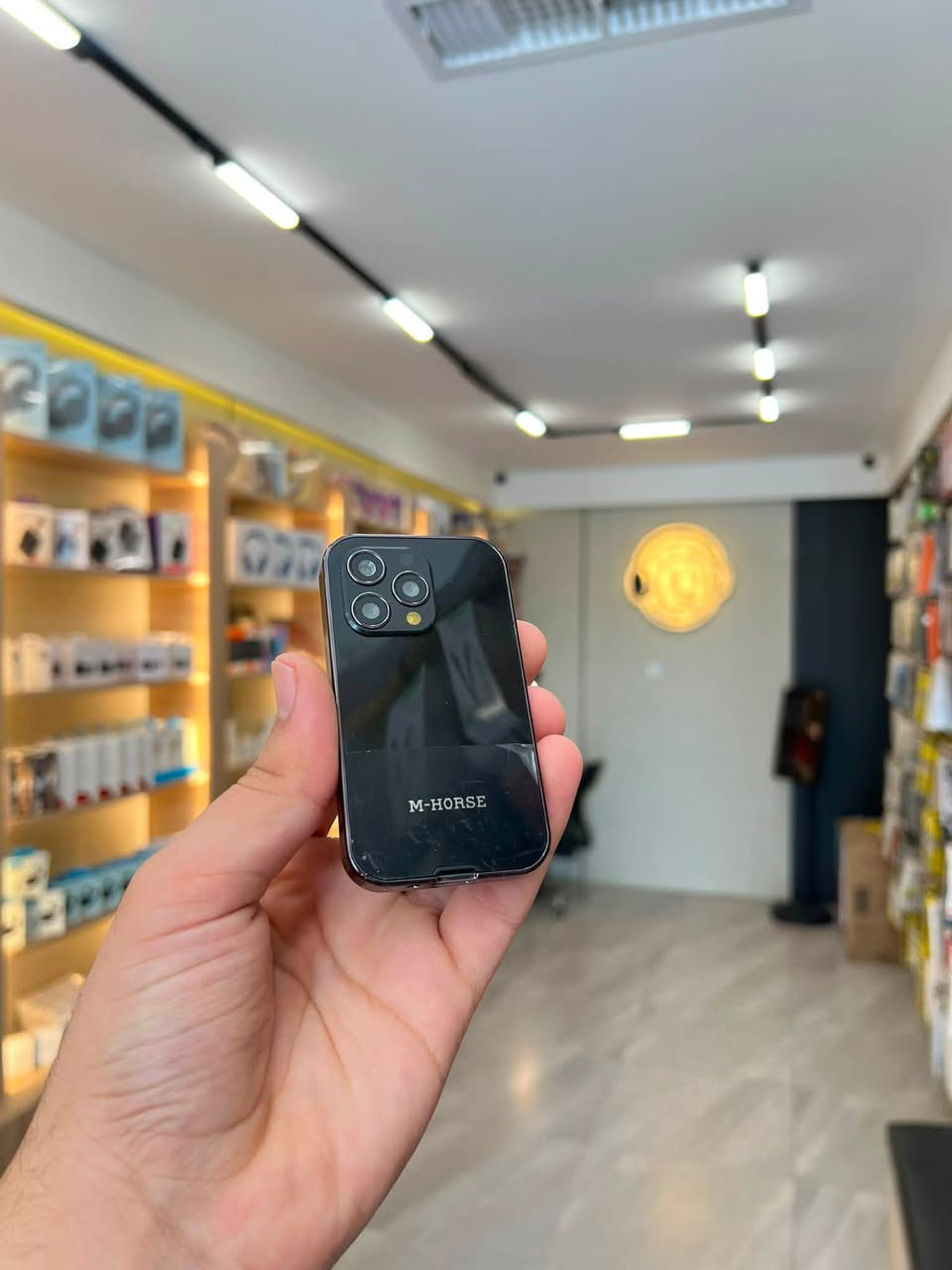 📱 M-HORSE😍
✨ أجهزة حلوة ولطيفة، شكل أنيق وحجم عملي

📲 تدعم 4 شرائح SIM

🔥 خيار مميز للي يحتاج أكثر من رقم بجهاز واحد

💰 بس بـ 25,000 الف فقط🥰

المكان موصل 

حي الميثاق قرب مسجد العدل 

للاستفسار 

***********
