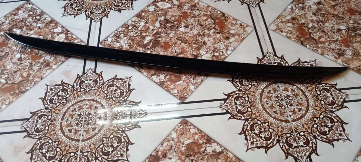 السلام عليكم شباب شفه صندوك ربل اصلي وقاعيده فيت بام ويه طواف اصلي النتره مضلع 12لبيع السعر خبر وتدلل ***********
