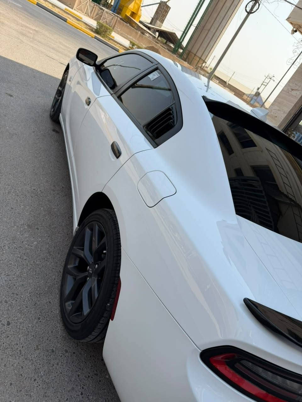 سلام عليكم دودج جارجر
موديل 2023 آخر اصدار. تو ويل  مكينه 3600

SXT
 أربيل انكليزي تحويل مباشر باسمنا السنويه هزه جديده

كفالة كير مكينه حداديه تبريد تخم تاير تبريد ثلج شرط

كتاب تضليل  80 بالميه

 السيارة بالكرتون بالعافيه التصير من نصيبه 

ماشيه 24 الف جديده جدا بالواقع احله من الصور

حادث بنيد صبغ  فقط بدون داخل  مكان السياره كربلاء
صور الحادث سونار مرفق 
استفسار ***********
*********** سعر 228 قفل

