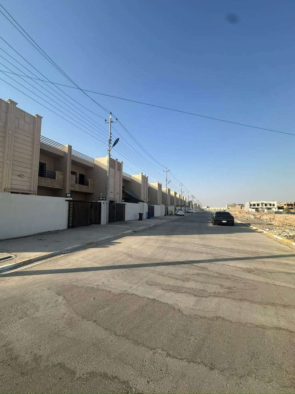 بيت للايجار مجمع طيبة 2
مساحت البيت 200 متر ركن رقم الدار (1) 

4 غرف نوم للاستفسار ***********
