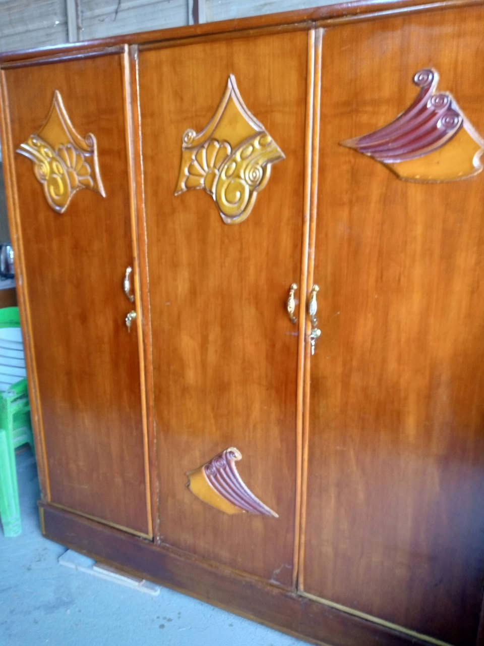 غراض مناسبة • للبيع • غرف نوم