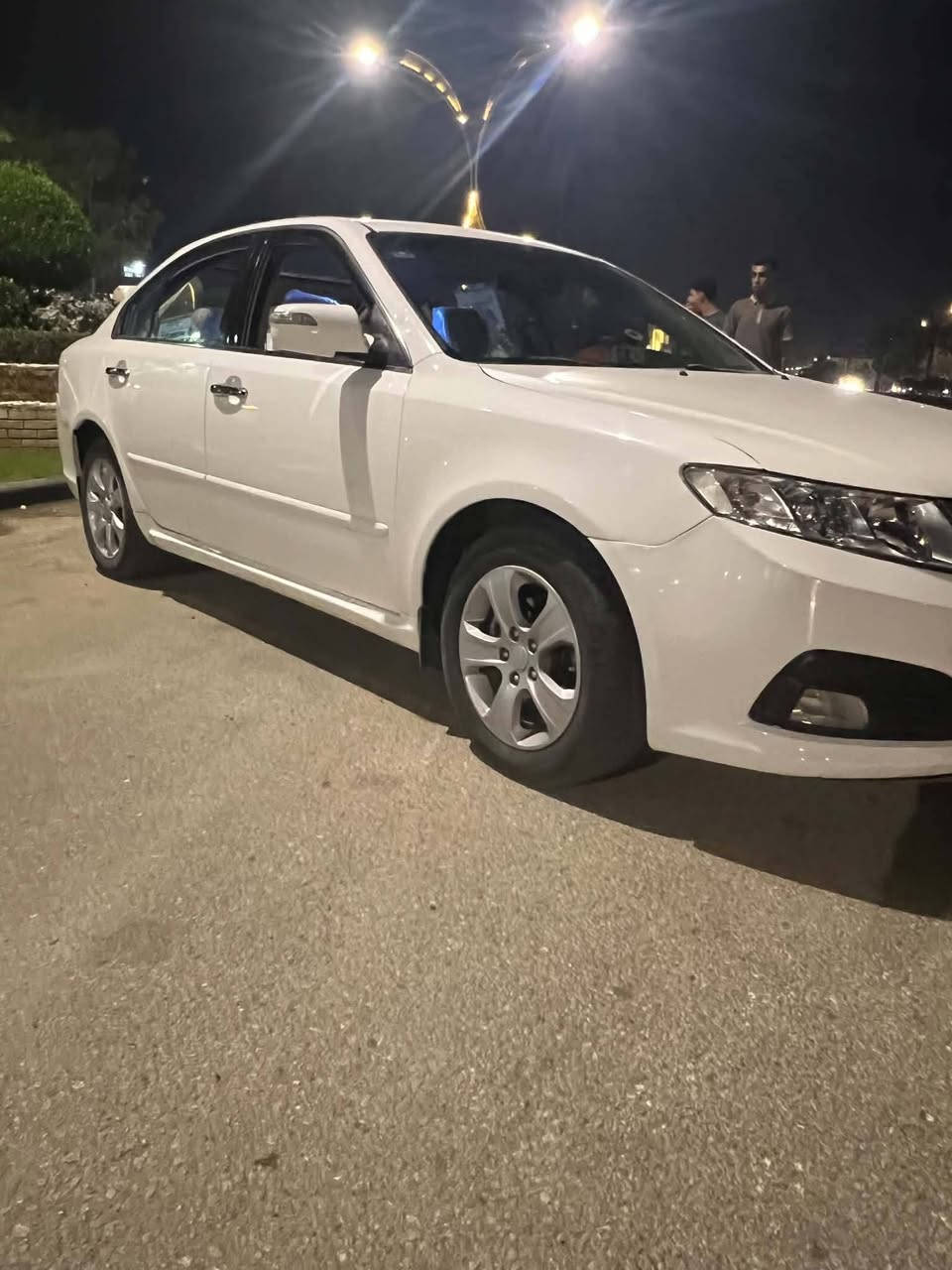 اوبتيما ٢٠٠٩ فوال مواصفات مكينه كير حداديه تبريد تخم تاير جديدة سياره مابيهه أي نقص بيهه صبغ قطع ابيع حزام  مكاني كربلاء ***********
