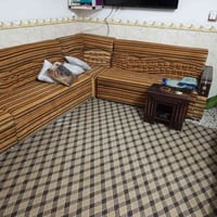 ديوان • نظيف • مرتب
