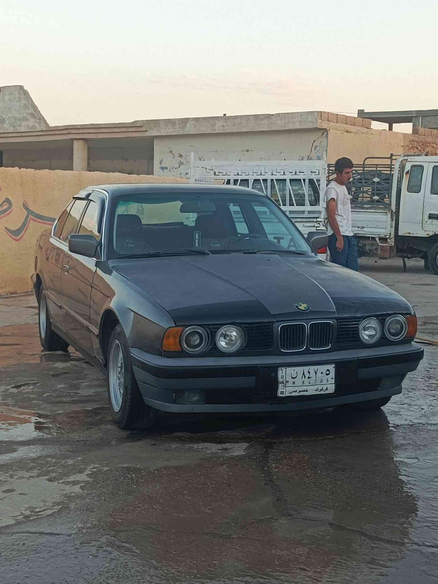 BMW530.M5اوتو
السلام عليكم BMW530M5.كير اوتماتيك شرط محرك

 شرط صدر امامي خلفي جديد.. تحويل مباشر.. السعر35

 للتصال ***********قير متواجد على الفيس
