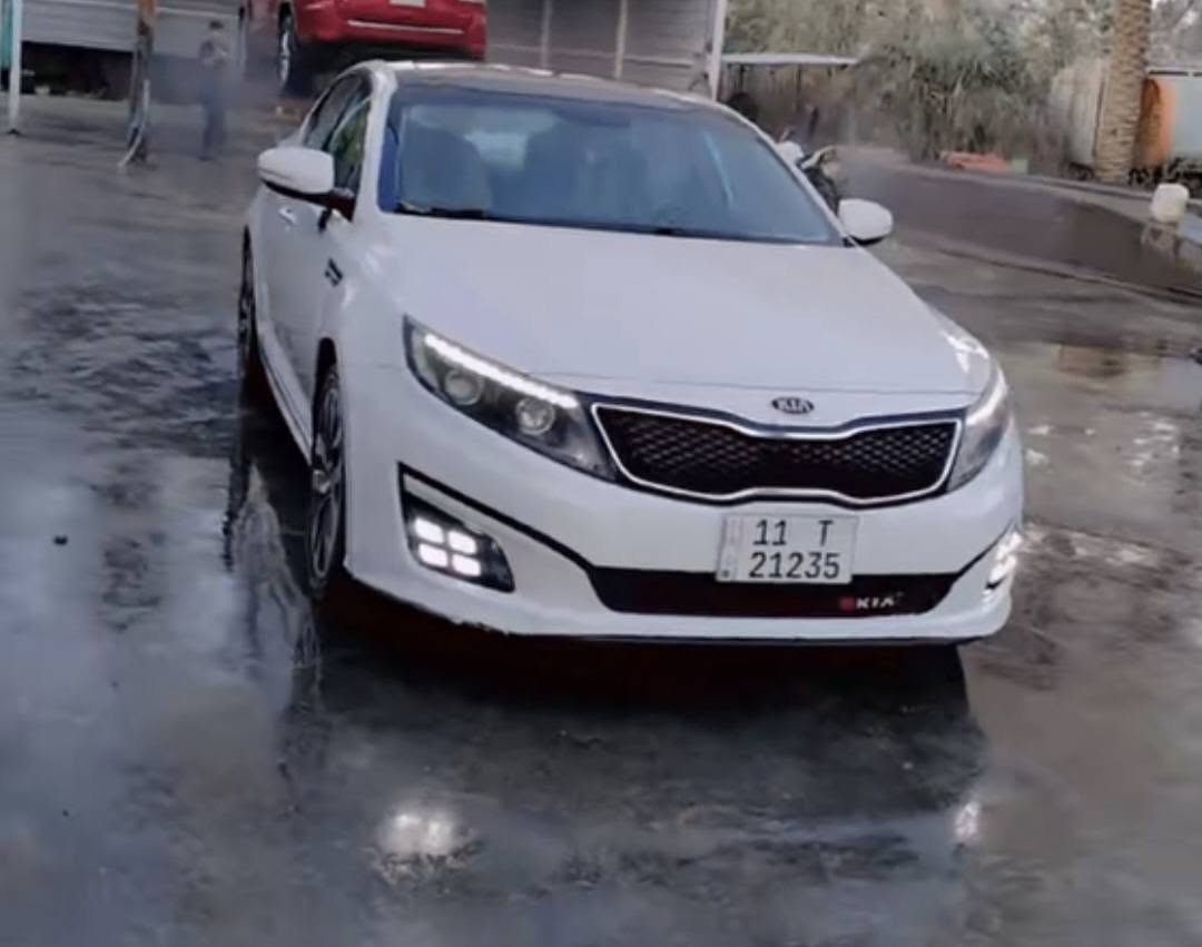 السلام عليكم اوبتما 2015 خليجي فول مواصفات للأخير السياره مكفوله كفاله عامه من الصبغ التبديل والحادث سياره جديده كارتون بشرط موصفات محرك ٢٤٠٠ديل كزوز بصمه تشغيل وأبواب وصندوق بانوراماا طكتين كشنات جلد لد امامي لد خلفي حساس امامي حساس خلفي مري شفط تشغيل عن بعد بلاحكتور بقلاوه باقي مواصفات معروفه تبريد طقتعتين +ثلج السعر لاتصال على الرقم ***********
