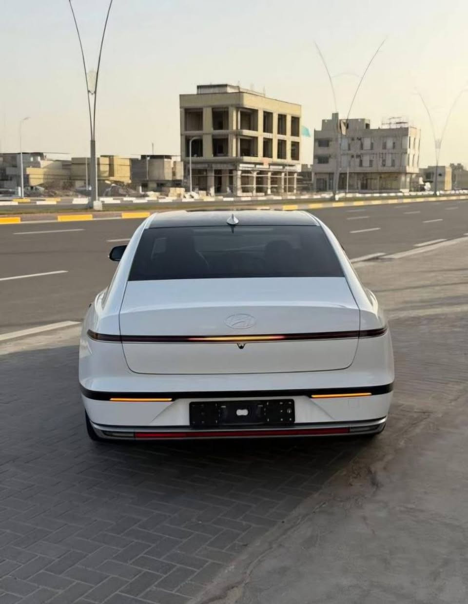 ازيرا 2023 وارد كوري رقم قادسيه حره مداور ثاني يوم سياره بيه جاملغ وبنيد صبغ بدون دواخل فول مواصفات بصمه تشغيل بصمه أبواب كشنات جلد وكهرباء حساسات تحكم استيرن جهتين بك لايت لد متصل تبريد قطعتين باقي مواصفات واضحه بلصور ومعروفة مكينه 6 سلندر مكينه كير حداديه كله جاهز بدون نقص السعر 230 وبيه مجال مكان ديوانيه ***********
