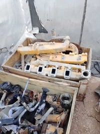 محرك • قطع غيار