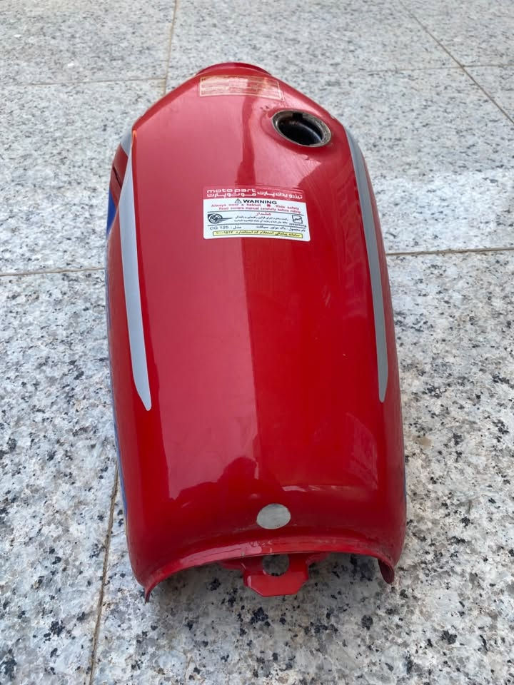 للبيع تانكي نامه اصلي مامزروف ولا مشخط فقط خسفه زغيره كما موضح بل صوره السعر 15
المكان دوانيه دغاره الرقم ***********
