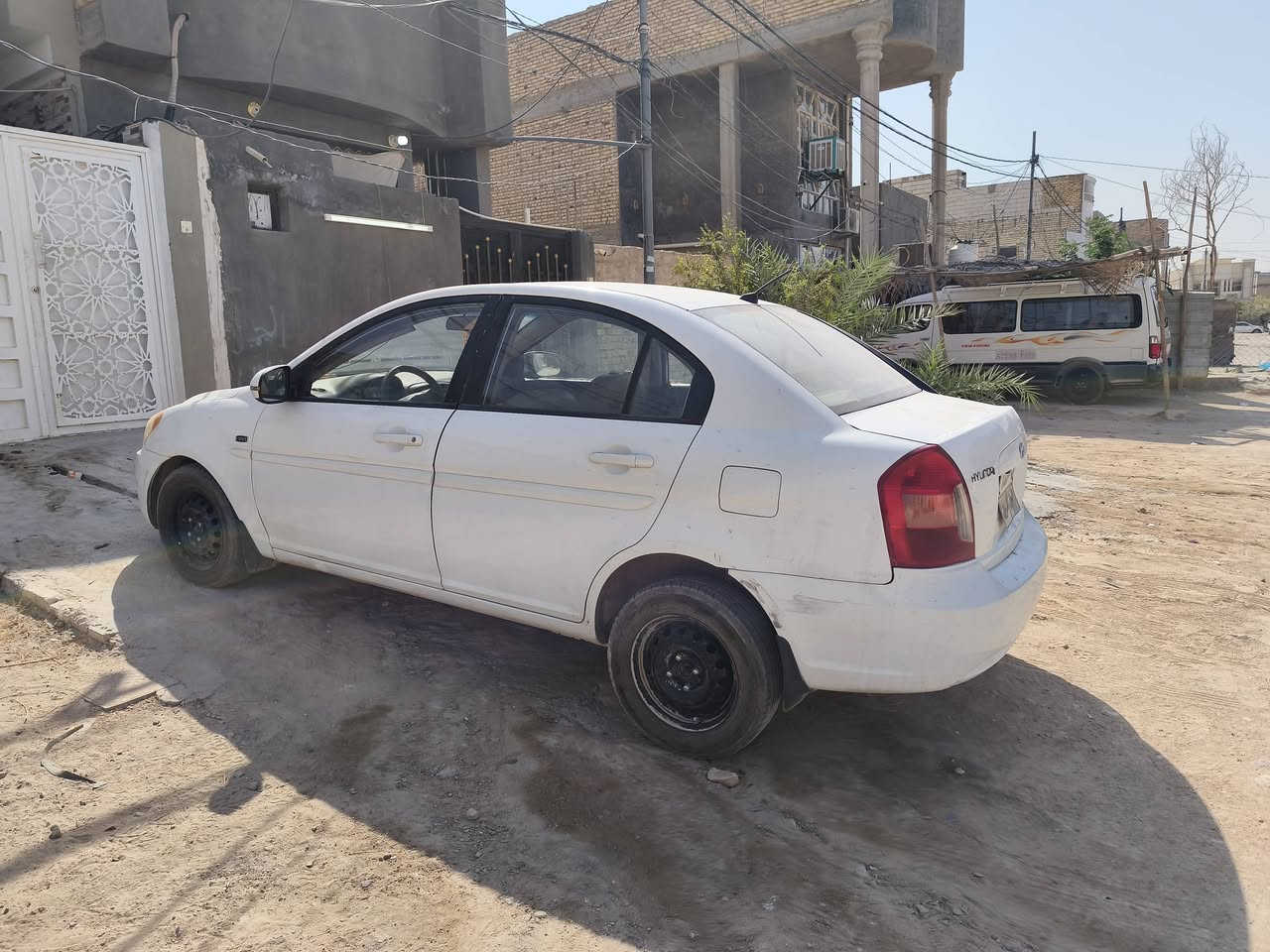 اكسنت موديل 11 مكينه 1600اصل مکانها نجف 
***********
