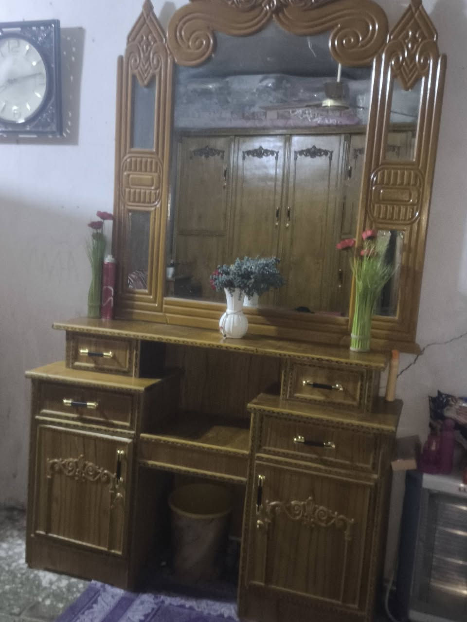 الغزاليه • بدون كنتور • غرفه اخشاب