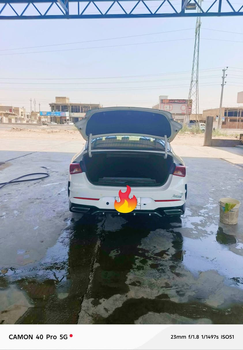 لبيع  كي 5 موديل 22 معوقين باقي 7 اشهر رقم بغداد ضرب خفيفه قبق جنطه نفسه مبدل وجاملغ الخلفي رش بدون معجون نضيفه جاهزه ما عايزه برغي مكانه الديوانية***********

نص مكتوب في الصور:
- CAMON 40 Pro 5G 23mm f/1.8 1/1083s ISO50
- CAMON 40 Pro 5G 23mm f/1.8 1/1497s ISO51
- CAMON 40 Pro 5G 23mm f/1.8 1/1161s ISO50
- CAMON 40 Pro 5G 23mm f/1.8 1/1016s ISO50