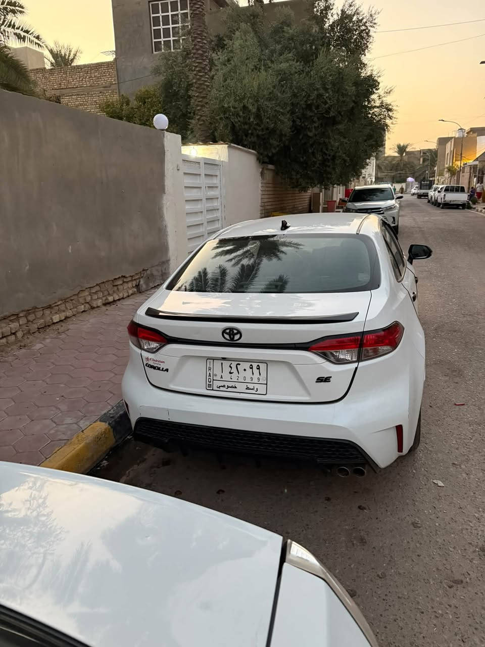 السلام عليكم كورلا وارد امريكي موديل 20 حادثها بس بنيد ونفسه معمر
كير ومكينه والباقي كفاله ماشيه 65  كل الصور منزلها بالمنشور ب 140 للاستفسار اكثر ***********

نص مكتوب في الصور:
- BidFax.info