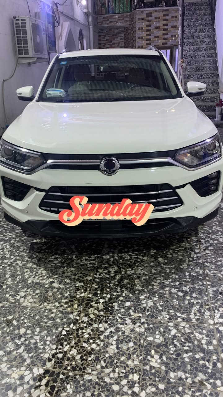 🚗 للبيع: سانغ يونغ كوراندو 2023
📍 مكان السيارة: بصرة
📞 للتواصل: ***********
💰 السعر:140 ورقة – قابل للتفاوض
📊 المسافة المقطوعة:20000 كم قابل للزياده
🛠️ المحرك: 4 سلندر – 2000cc

⚠️ أضرار السيارة
• نوع الوارد: كوري
• الحادث موضح بالصور المرفقة
• تعديل على البارد فقط 

⚙️ المواصفات
• قير أوتوماتيك
• شاشة + Apple CarPlay & Android Auto
• بصمة + دخول ذكي
• فتحة سقف بانوراما
• كاميرا خلفية + حساسات أمامية وخلفية
• أنوار LED + بلوجكترات
• شفتات ستيرن + وضعيات قيادة (سبورت/اعتيادي ترب)
• ويل 18
• مثبت سرعة + تحكم بالستيرن
• تكييف قوي

📌 تفاصيل إضافية
• رقم السيارة: البصرة الدولي الجديد
• شرط التحويل المباشر
• لون السيارة: أبيض
• حالة السيارة العامة: جديدة، استخدام شخصي، الفحص جاهز بأي مكان، مطلوبة للشركة (انا ادفع  للمصرف والسنوية باسمي واسوي  وكالة).
