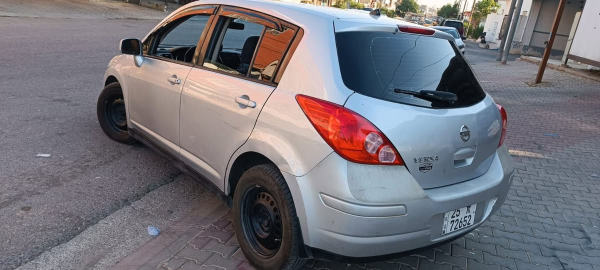 نيسان فيرسا 2009 للبيع
اعلى فئة SL

محرك 1800 البلادي 122 حصان 

مواصفات السيارة

شاشه اندرويد اصليه

6 سماعات صوت محيطي

تحكم ستيرن 

مثبت سرعة

سنتر لوك 

جام كهرباء 

كاميرا خلفية 

رقم الجديد  

 كير بلادي  محرك مبدل جديد  تدفئة تبريد كهربائيات كله البلادي

ادامه درجة اولى فلاتر وزيوت اصليه 

نوزلات بلكات كله جديد شرط

وكلش معتني بيهه 

تاخذهه سيارة ناعمه جاهزه 

السعر 66 ورقة وبيه مجال بسيط

مكاني كركوك

 ***********
