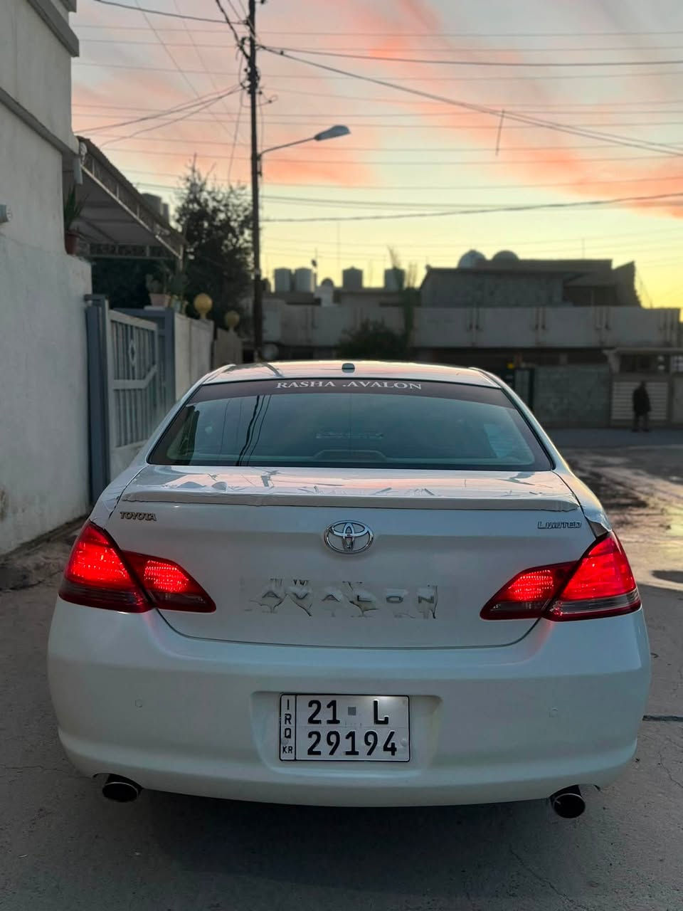 كوردى :
سةلام و عةليكم ئةڤةلۆن مۆدێل  2008 خلیجی لمتد فول مواسەفات  ١٩٢ هەزار ڕۆیشتووە  گێر و مەکینە و هەموو گیانی بەشەرت  دیجیتالی نیە سەیارەکە زۆر جوان و پاک ماوەتەوە  هیچ مەسرەفی تێدا نیە  مەکینەی نەکراوەتەوە  کوشن و سوکان هەموی لۆکە  کامل مەسرەف هەموو شتێکی بۆ کراوە  ٤ تایەی تازە تاخم پێش و دوا تازە هەموی چاک کراوە 
هیچی پێوە نیە تەنها ٤ پەڵە ساردی بچوکی هەیە   ڕەقەم و سەنەوی تازەیە و بەناوی خۆمەوەیە تحویل بەشەرت مواسەفاتی ( کوشن سارد و گەرم و حەساس دواوە و پێشەوە و تحدید سورعە و ٥ بەسمە و  تەبرید مەرکەزی نیزام سبلیت و کوشن کارەبا)  
 سعري ١٣٨ گەڵا و تۆزی مەجال لەگەل ڕێزم مەشتەری نیت تەلەفۆن مەکە   هەموو شت باس کراوە خێر بداتەوە
*********** 
رةقةم و واتساب

عربي : 

سلام وعليكم ورحمه الله وبركات 🌸تريد سياره متصرف فلس عليه وكلين تعال 🥇 افلون موديل 2008 خليجي لمتد فول فول مواصفات 192 الف ماشيه مكينه و كير و كل جسمه بشرط صوت دجيتال مبي سياره باقي على حلاته مكينه برغي ممفتوح كوشن و ستيرن جديد كامل سياره ٤ تايرات جديد تخم كدام و خلفي كله جديد و مبي قطع فقط ٤ قطع بارد خفيف كلش و رقم و سنويه جديد و بأسمي اليوم تاخذه باجر احولك ياهه مواصفات كوشن بارد و حار و حساس امامي و خلفي و تحديد سرعه و ٥ بصمه و تبريد مركزي نزام سبلت و كوشن كهرباء يعني من الاخير سياره نضيف الي ياخذه يشوف ألف خير  ***********
رجاء اذا مو شراي لتخابر كل مواصفات و و صور موجود و شكرآ
