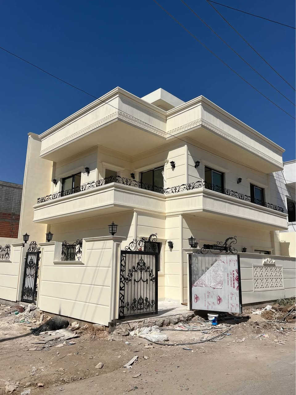 ديكورات حاتم لاصيل *********** كركوك, العراق
