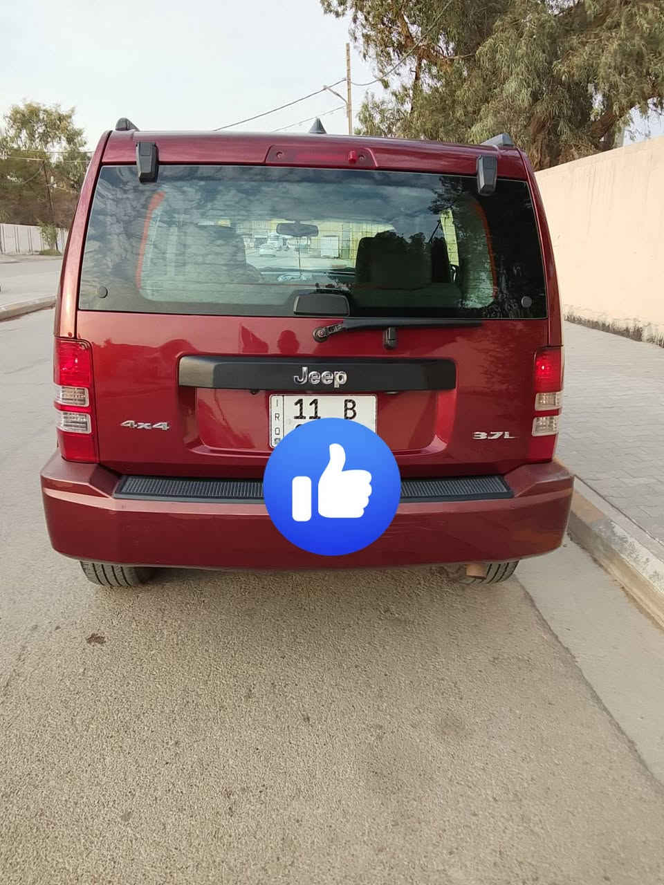 سلام عليكم جيب لبرتي 2008 ماشيه 172 ألف حقيقي كفاله عامة وجاهزة من كلشي بس البنيد صبغ أثر الجراد رقم بغداد انكليزي بسمي سنوية 31 شرط التحويل مكاني كوت مركز المدينه السعر 95 وبيها مجال للشراي الاستفسار ***********
