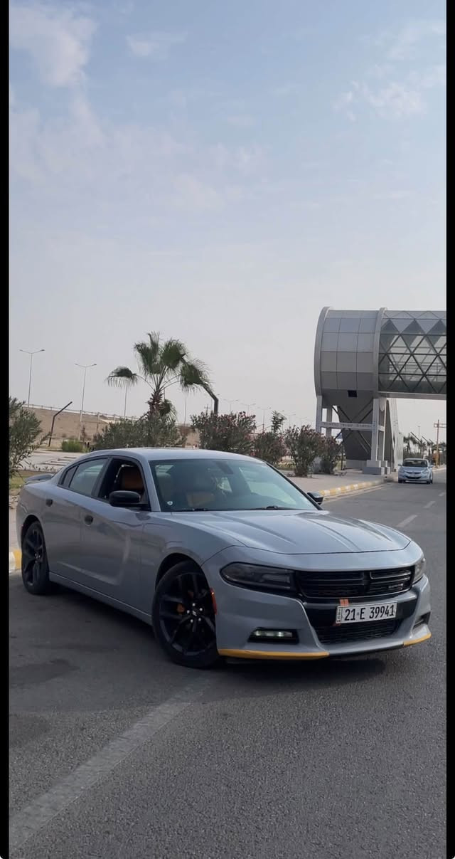 للبيع جارجر 2020 SXT
🔹 الفئة: SXT
🔹 اللون: سموك مميز جدًا 🤎
🔹 الممشى: 80 ألف ميل
🔹 الحالة: سيارة نضيفة جدًا وما بيها نواقص، جاهزة للاستخدام.
🛠️ الضرر:
جاملغ مصبوغ بدون دواخل والباب  بيه طخه بسيطة تقريبًا نص شبر. فقط معدله ع بارد
السياره باسمي 
صوره الضرر ملحقه 
السعر : 225$
موقع السيارة (الانبار-الفلوجه)
للاستفسار : ‭***********‬

نص مكتوب في الصور:
- BIDIMNAH
- Iraq
- 000-29175267 - 12/16/2020 - IAA BidFax.info