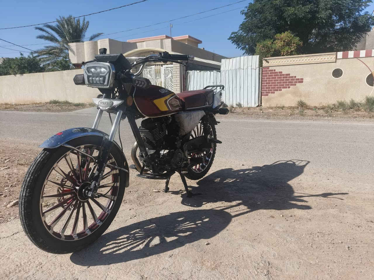 سيفان ٢٥ • مكفولة • شاشة طافية