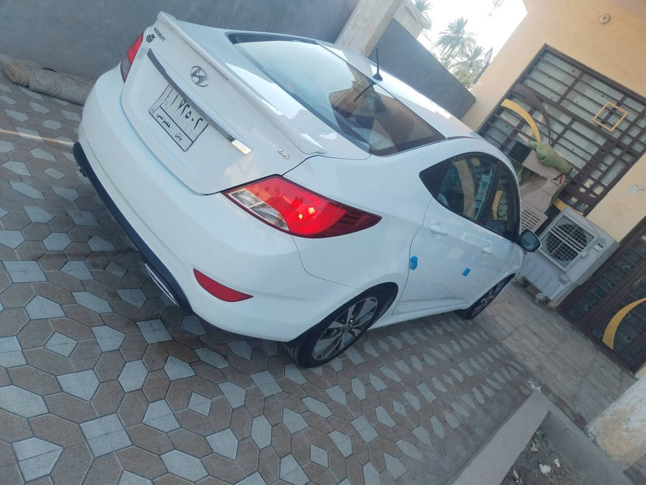 سلام عليكم اكسنت موديل 2016 كفاله عامه ماشيه 160 اصل سياره جديده فول مواصفات محرك 1600 سياره جديده رقم بابل  ***********  الخاص مغلق
