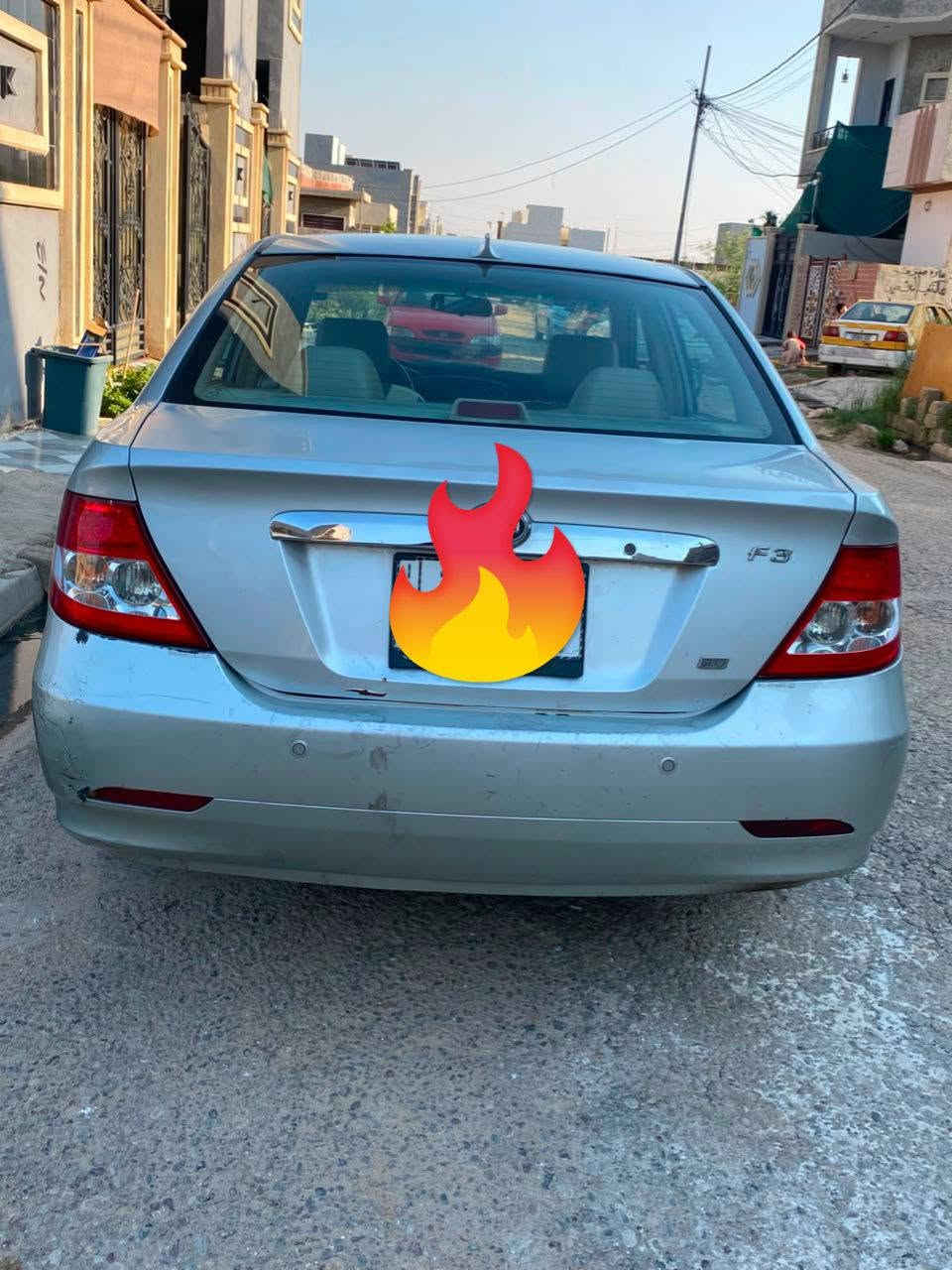 #للبيع
سياره BYD F3 رصاصي 

سياره نضيفه رقم نينوى جديد 

كير عادي فول فتحه سقف 

بدون صبغ بدون حادث 

بيها كوبون بانزين

المكينة بيها رخاوه 

السعر ٦٥ورقه وبيها مجال للشراي 

العنوان الموصل الجانب الأيسر 

الرقم ***********
