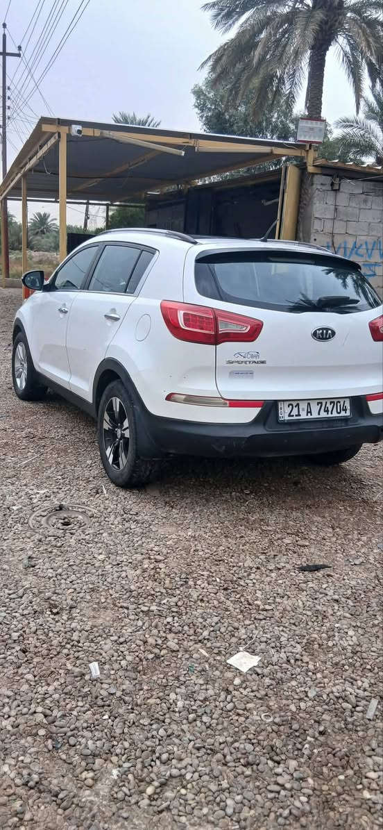 سبورتج • ٢٠١١ • محرك ٢٠٠٠