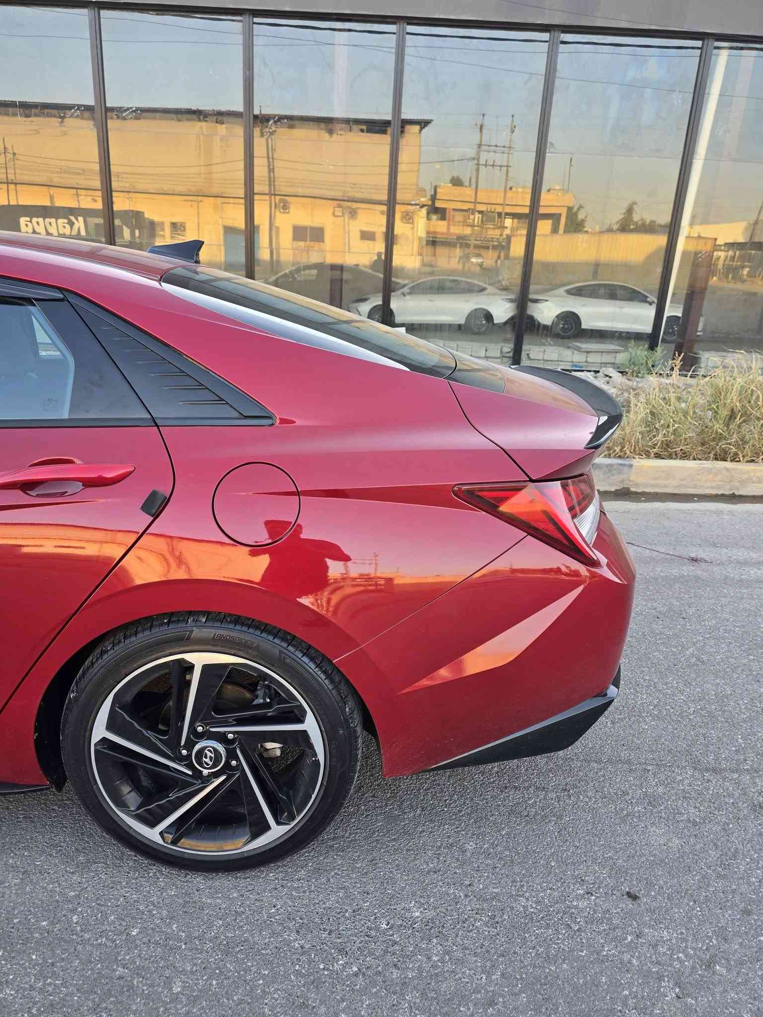 النترا N لاين
اقساط ما ابيع نقد فقط 
سعرها  142 $ 
فول فول 1 / 1 
مديل 2023 
محرك  1600 تيربو صاروخ 
ماشيه 82  km 
محرك كير شرط 
تبريد ثلج 
كشنات مخمل وجلد مختم N تدفئه بالكشنات 
شفتات استيرن 
4 نظم قياده 
بصمه 5 تشغيل عن بعد 
ضررها كلين فقط براس البوند بارد 
مرفق رقم الشاصي اتشوف الضرر مالها 
سياره وضع شركه 
دشبول دجتل ربط ويه الشاشه 
مكاني موصل شقق الخضراء 
شراي يتصل ***********  ماعندك كورك واتساب موجود
