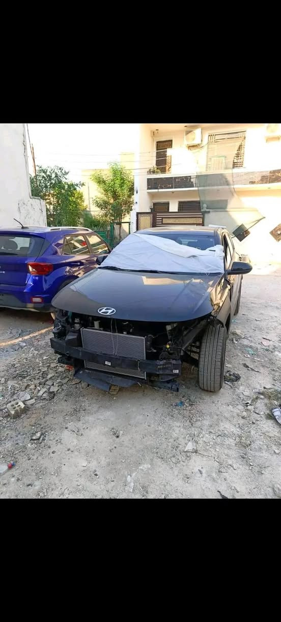 السلام عليكم كونا موديل 24فول ماعده الفتحه صور الحادث والسونار رقم بغداد الجديد رقم الهاتف *********** ماشيه 34مكينه 2000دوش فور ويل
