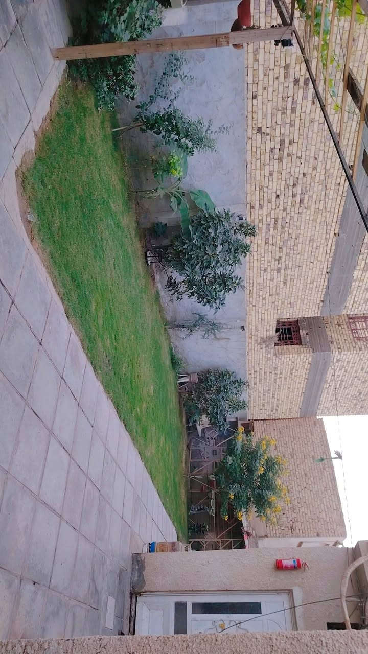 قرب فائز الزيادي • ٢٠٠م • طابو