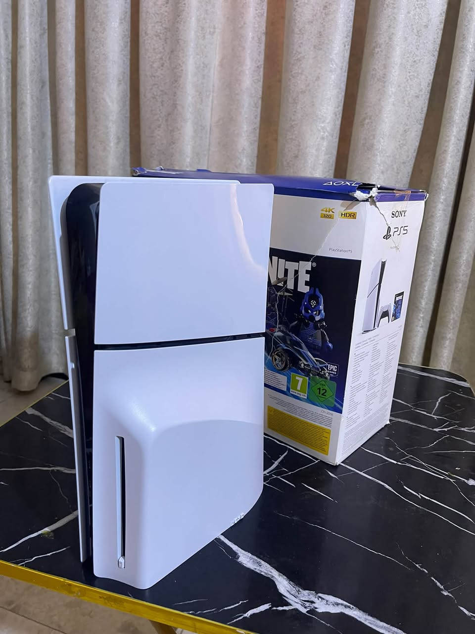 🎮 للبيع PlayStation 5 Slim 🎮
🔥 PS5 Slim – نسخة رقمية (Digital)
💾 ذاكرة 1 تيرا (1TB)
✅ دقة 4K + HDR
✅ دعم 120Hz
✅ أداء قوي وسريع بالألعاب
✅ تصميم Slim أنحف وأخف
📦 مع الكارتون

📞 للاستفسار:
***********
