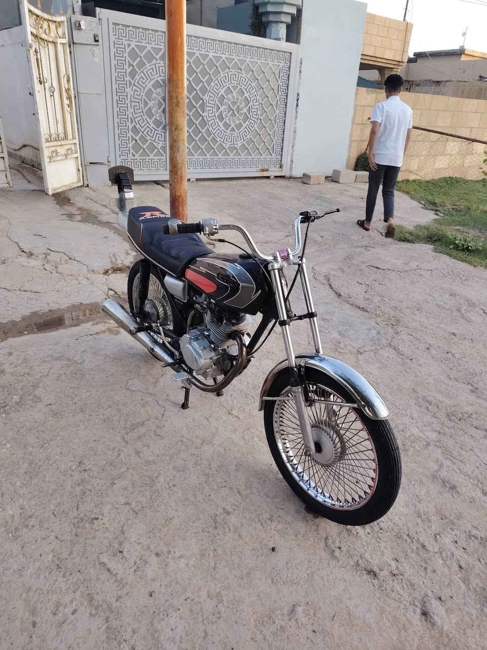 السلام عليكم نامي برو للبيع موديل 22 لاصرف ولابخار درجه حلو ونضيفه سعر275 وبيه مجال قليل هذه رقم *********** بس وتساب بي وخاص هم موجود
